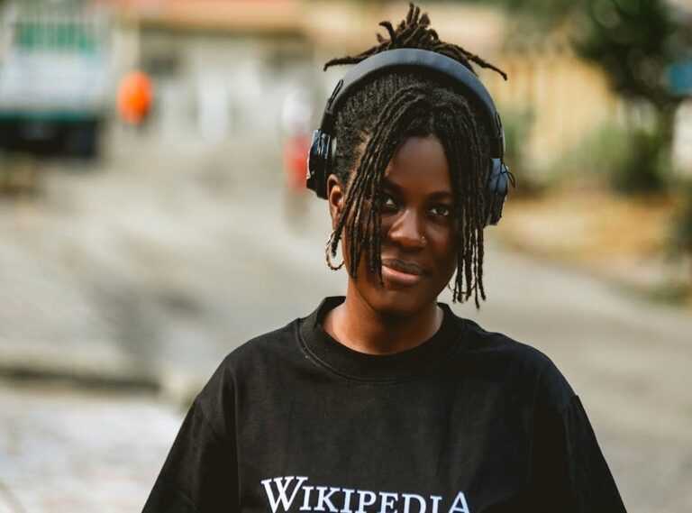 melanie olmstead wikipedia